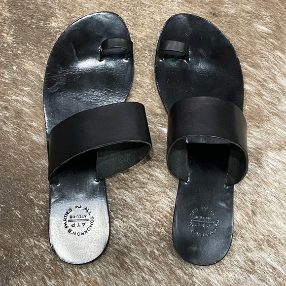 ATP Astrid Black Leather Flat Sandal Size 41/10 - Picture 4 of 8